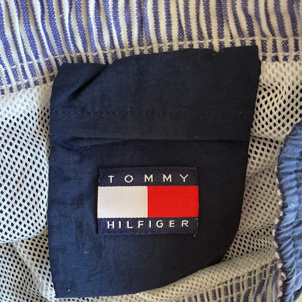 Tommy Hilfiger Vintage 90s Big Flag Swim Shorts size M